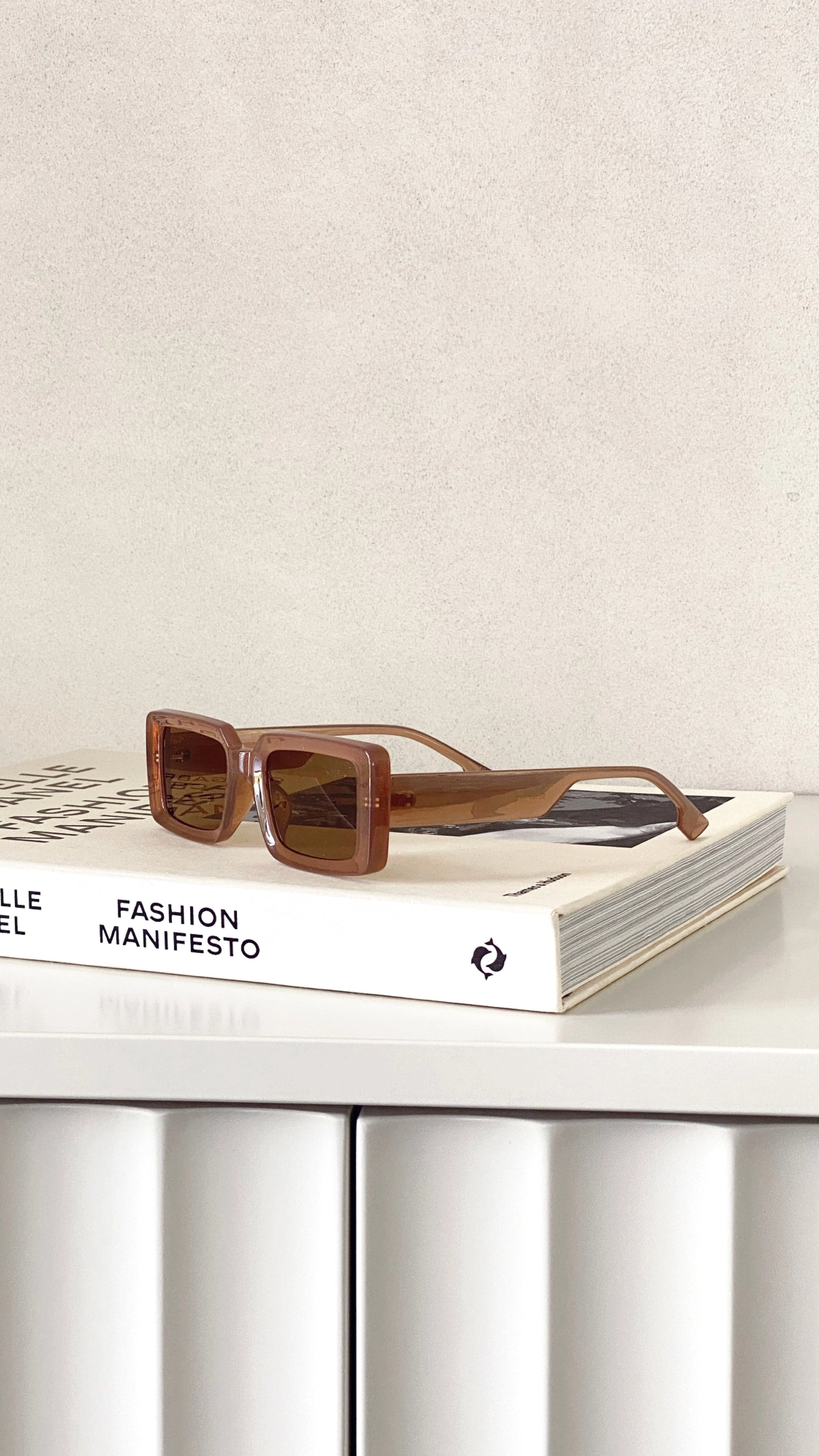 Danica Sunglasses - Latte