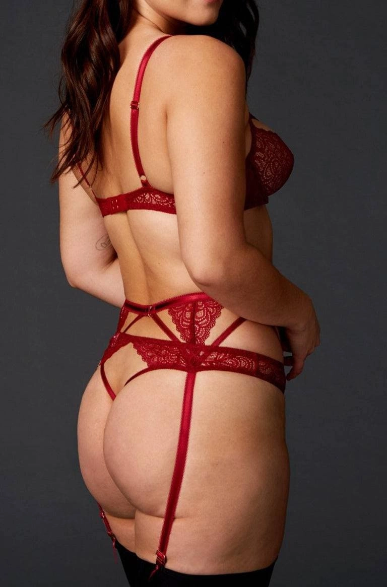 Karina Suspender Belt in Mulberry