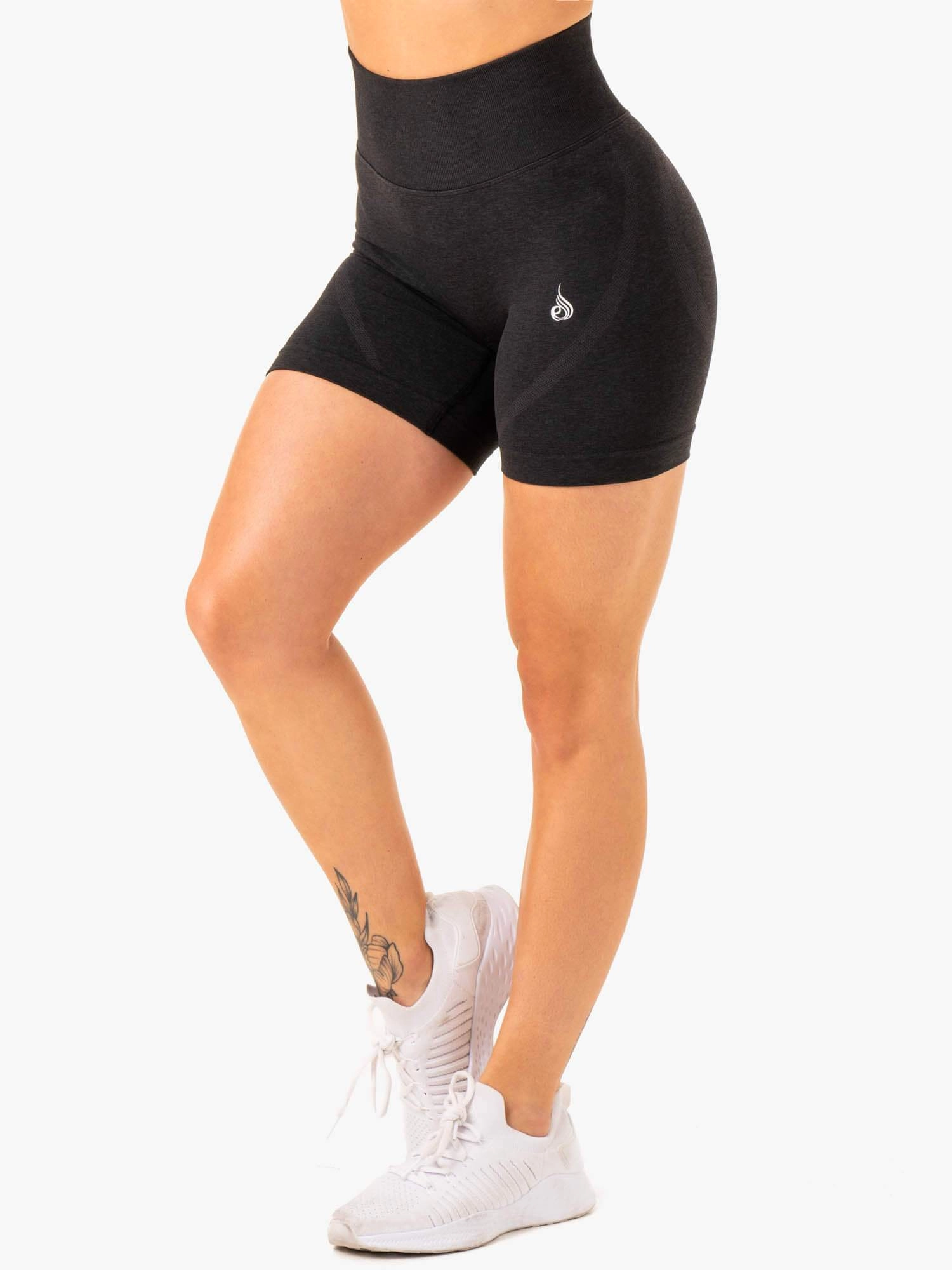 Staples Seamless Shorts - Black Marl